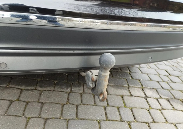 Volkswagen Tiguan cena 123899 przebieg: 138181, rok produkcji 2019 z Barcin małe 277